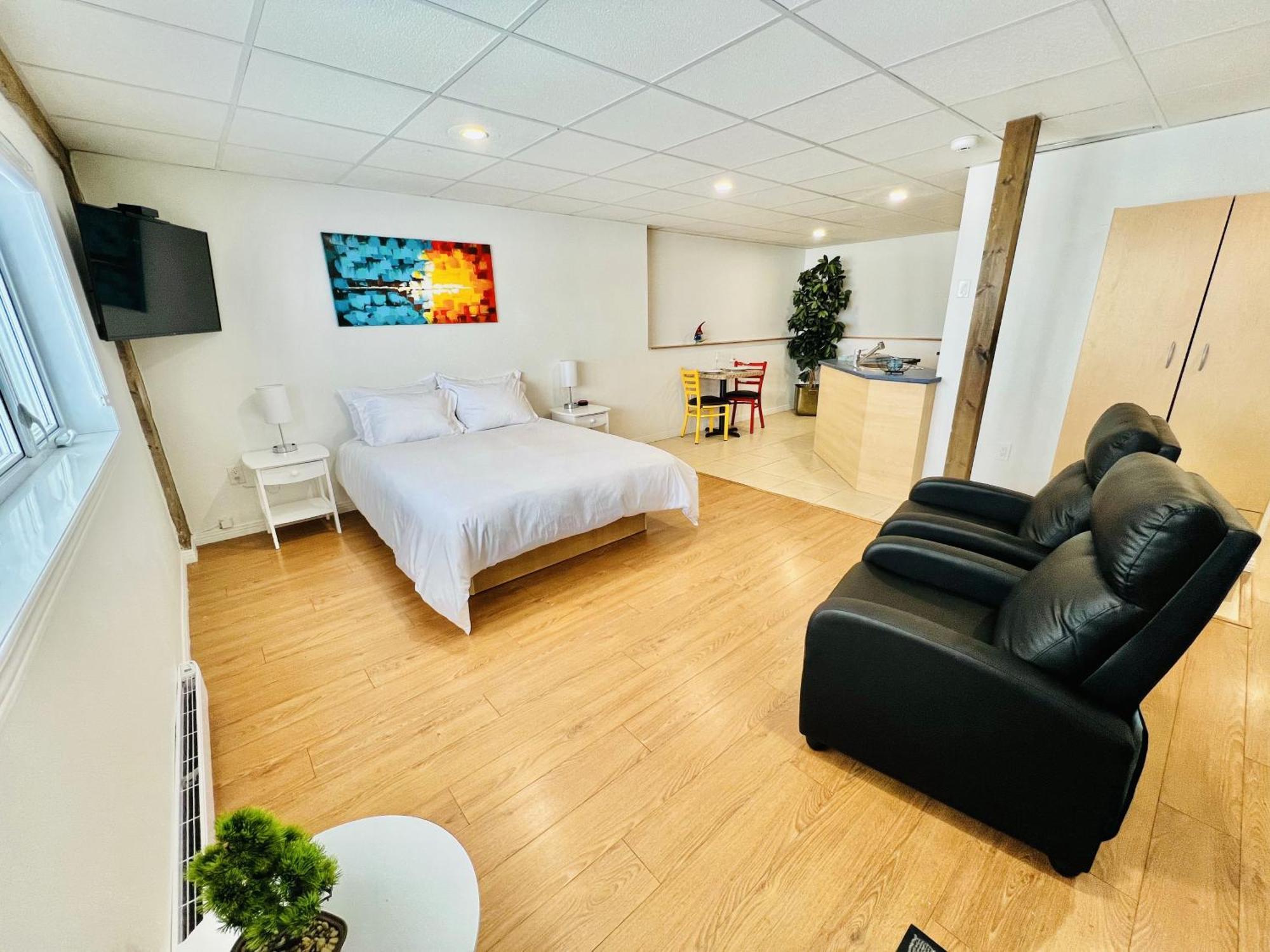 L'Appat Buvette Et Couchette De Sainte-Luce - Appartements De Vacances Modernes, Calmes Et Ressourcant Sur Le Fleuve מראה חיצוני תמונה
